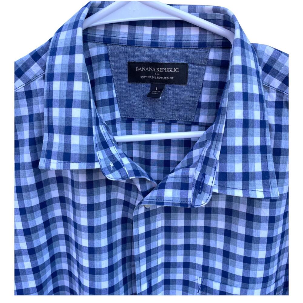 Banana Republic Men’s L Button Down Shirt Blue Check Soft-Wash Standard Fit Exce - Picture 2 of 9